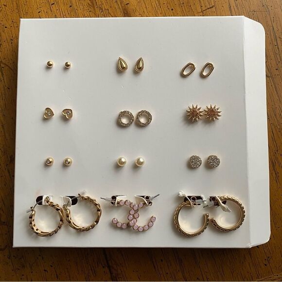 Earrings 12 Days of Bling Gold Studs Hoops Gift Set Casual Neutral Holiday - Picture 2 of 6